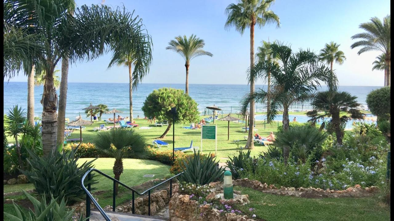 Mi Capricho 3-5 Beachfront- Apartment With Sea Views In Costa Del Sol Sitio de Calahonda Kültér fotó