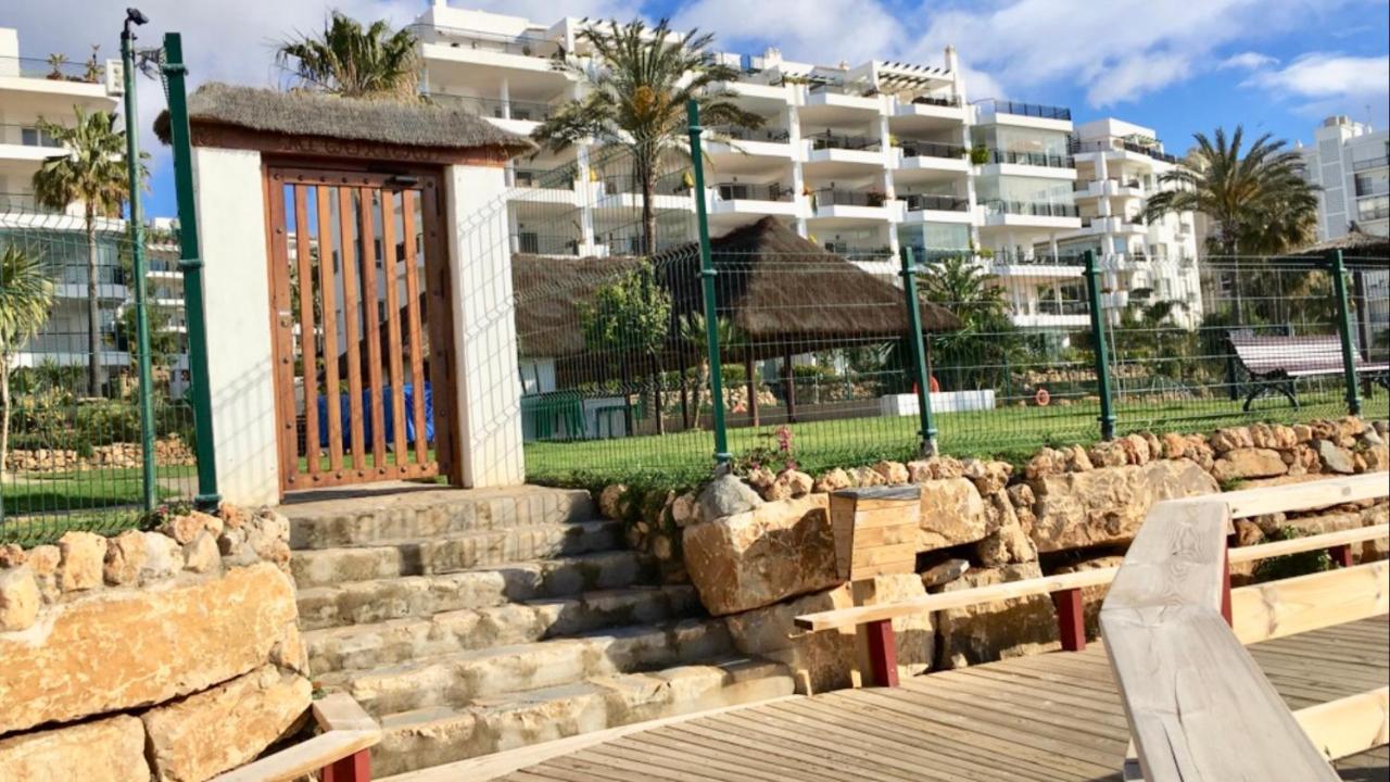 Mi Capricho 3-5 Beachfront- Apartment With Sea Views In Costa Del Sol Sitio de Calahonda Kültér fotó
